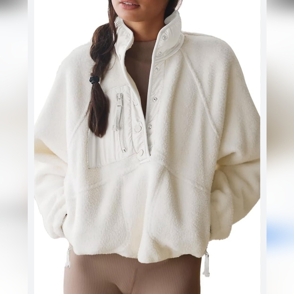 RSQ Women's Cream Sherpa Pull Over Sweatshirt Size Small